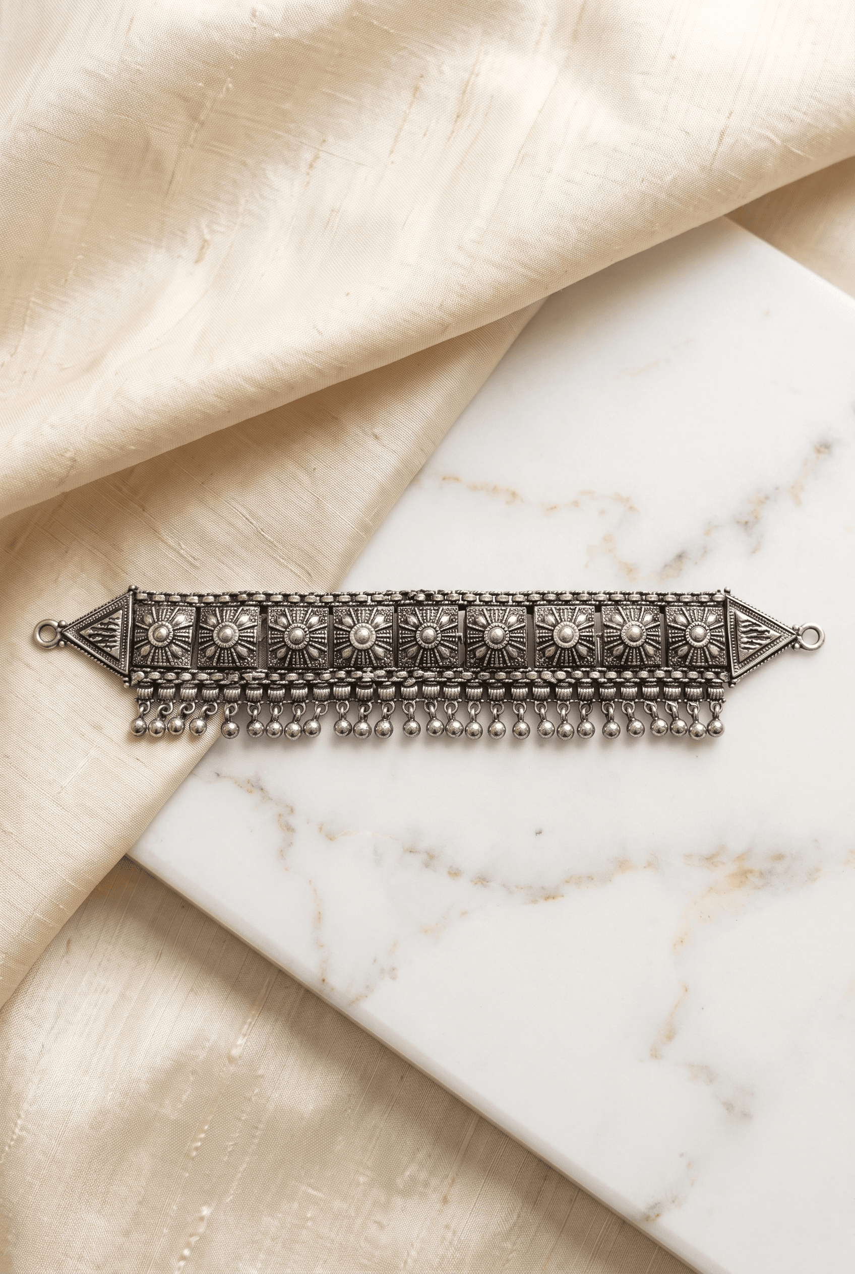 Parampara Galuband in 925 sterling silver